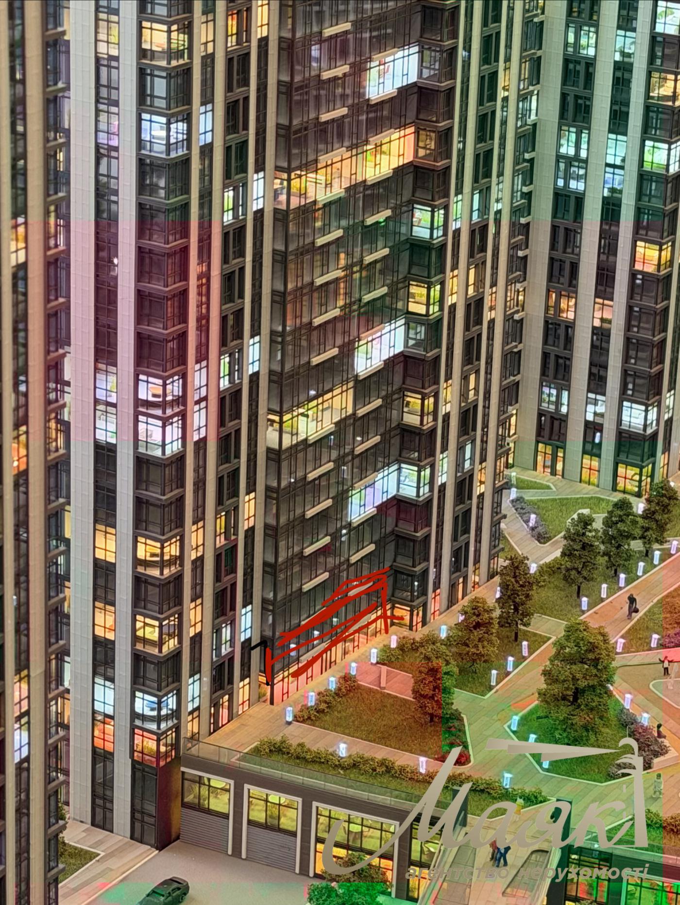 For sale 3-bedroom apartment (can be used as an office) LCD Novopecherskie Lipki, Verkhoglyada St. (Dagomirov)