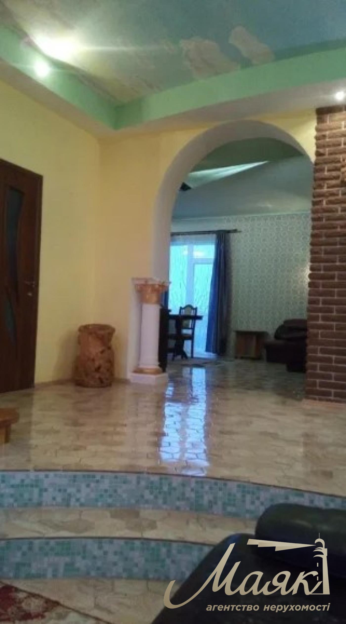 House for rent in the village of Khotov (Feofaniya) 260 m²