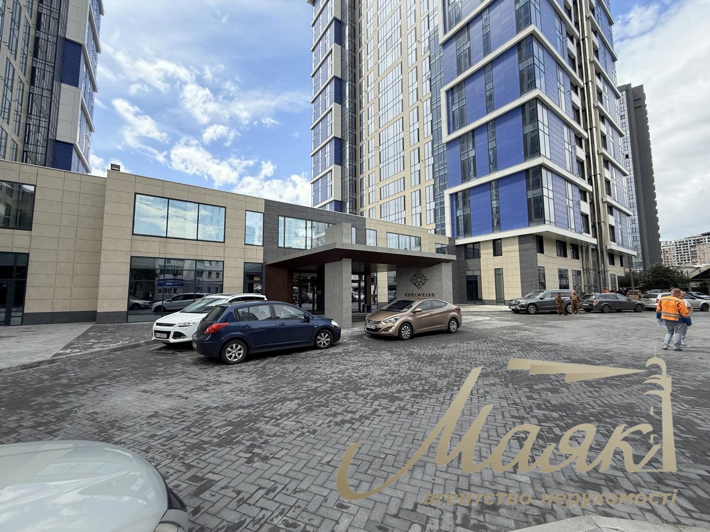 Продажа видового пентхауса/квартиры в самом центре столицы 186м2 в ЖК Edelweiss House,  Зверинецкая, Печерск, Киев