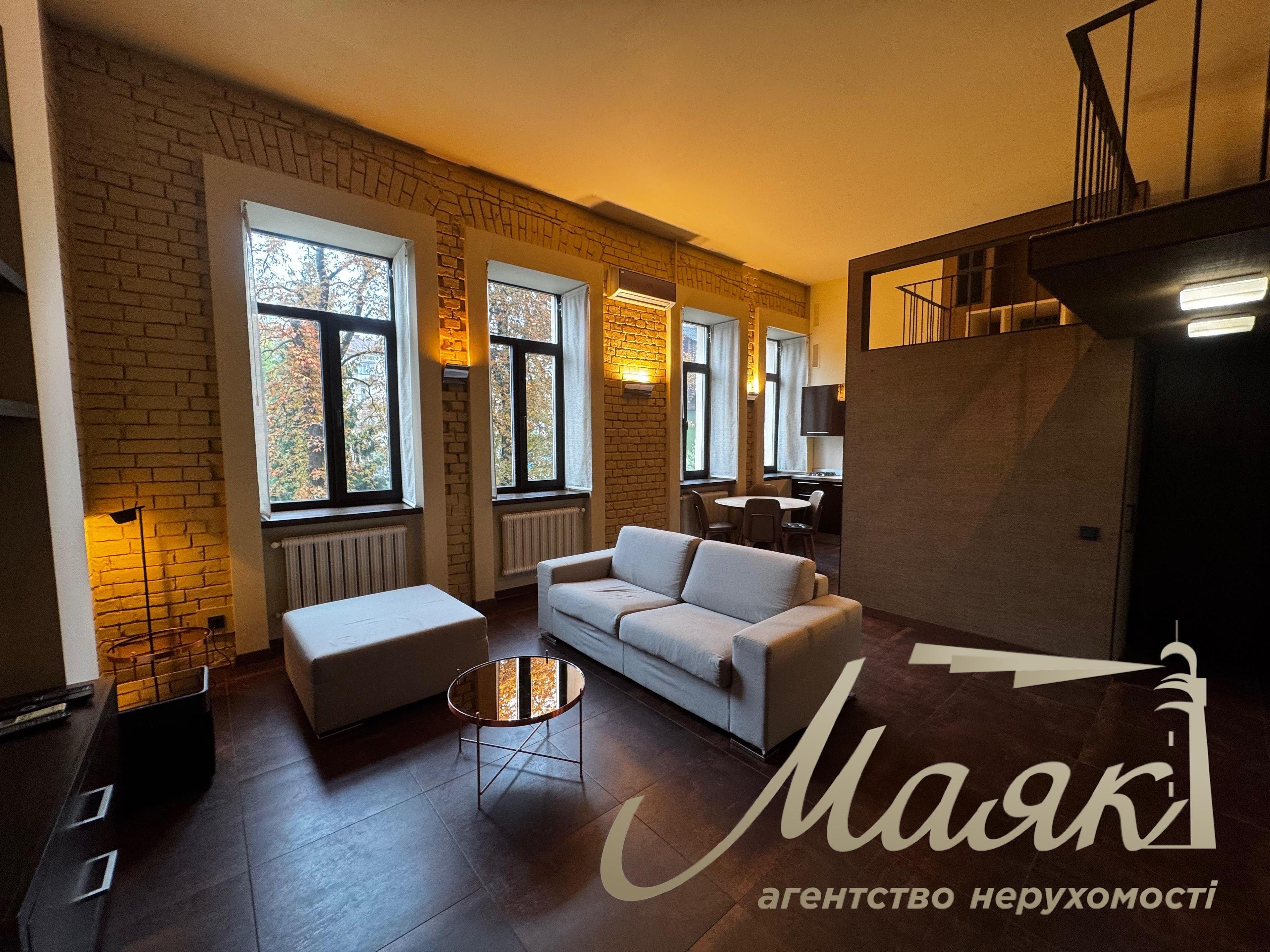 Продажа 3-комнатных апартаментов, 76 м², ул. Лысенко, 1, район Золотые Ворота, Киев