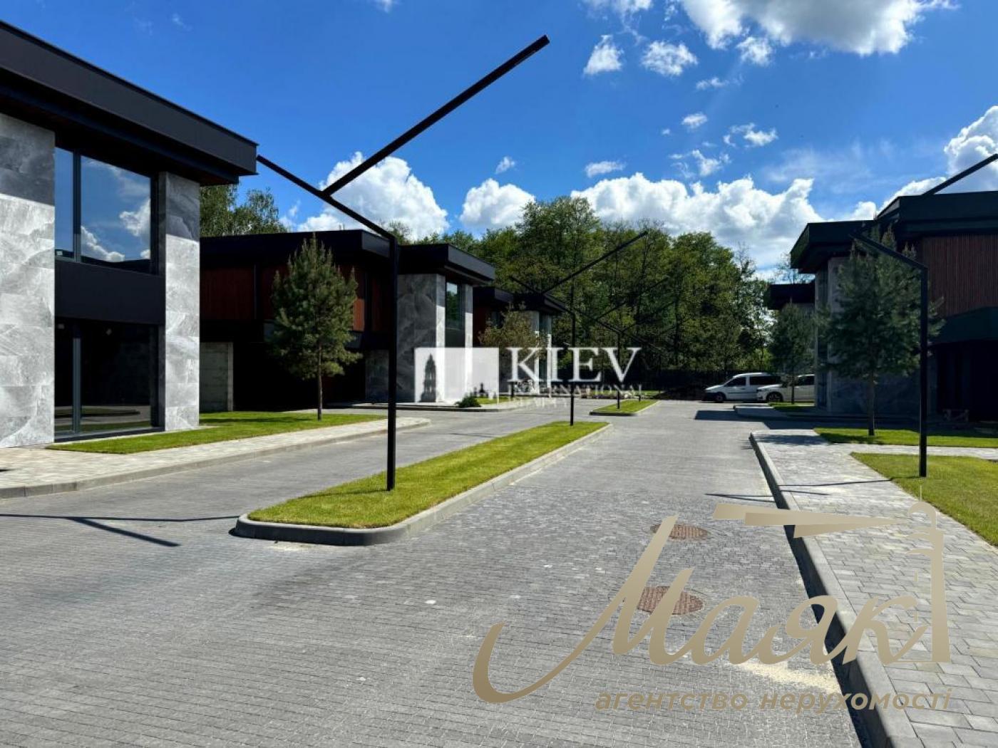 Продаж заміського будинку 250м2 с. Кременище, Києво-Святошинський район