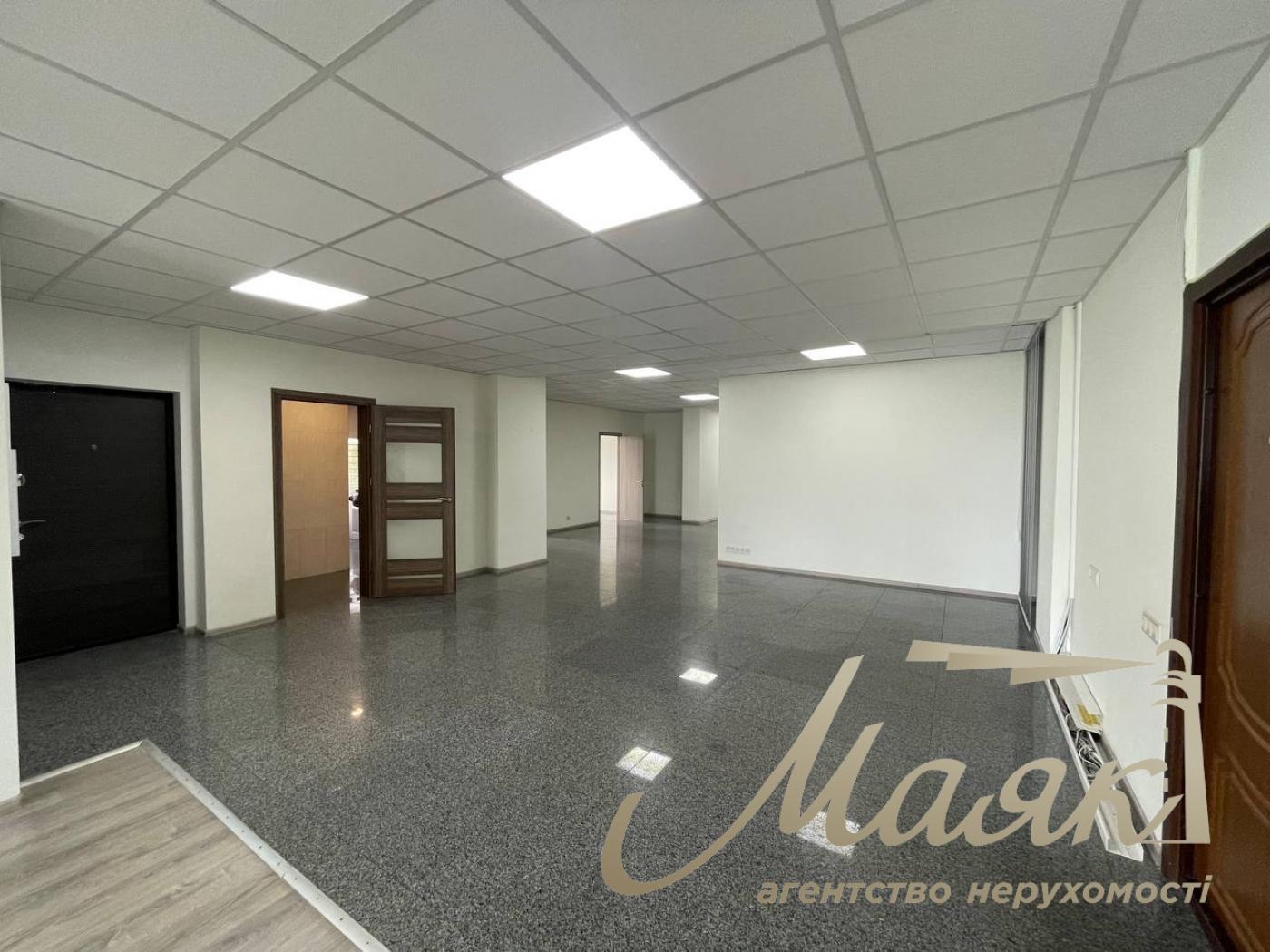 Office for rent 540 sq.m Business Center Star Center Solomenskyi district, Lobanovskyi Avenue