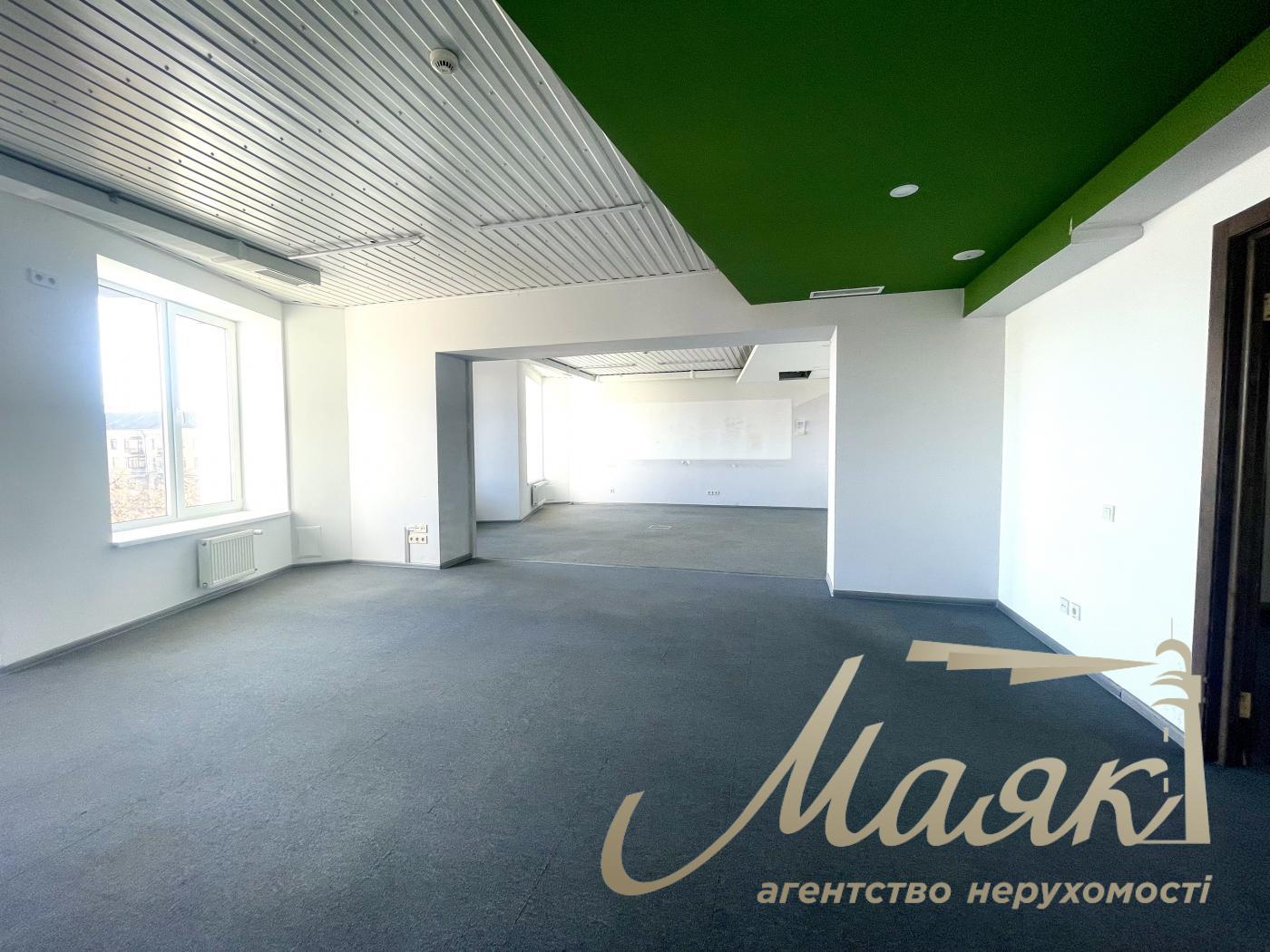 Оренда офісу 740 м.кв. Поділ Контрактова площа