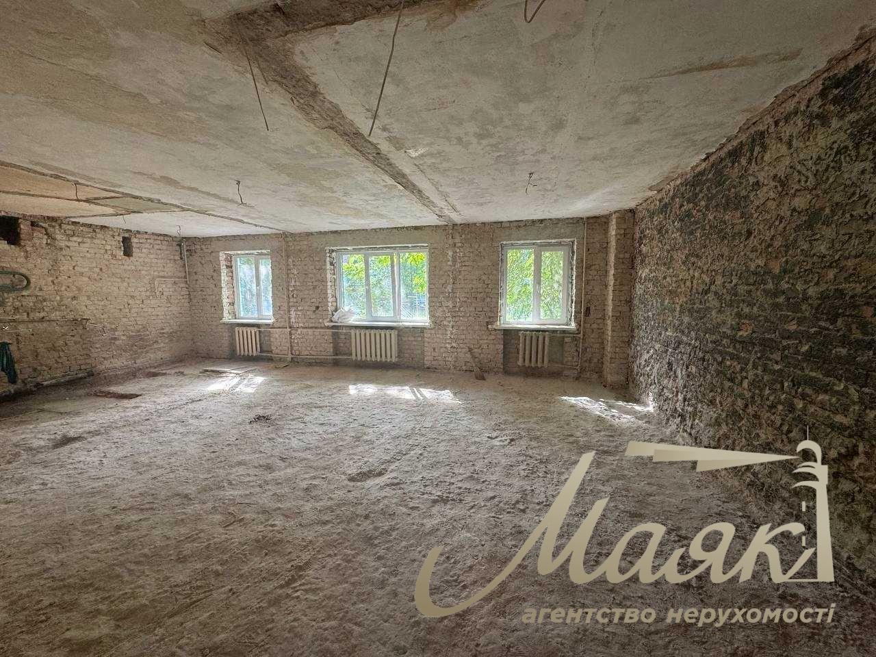Фасад! Аренда помещения 62м2, центр,, Яна Васыля, фасад!