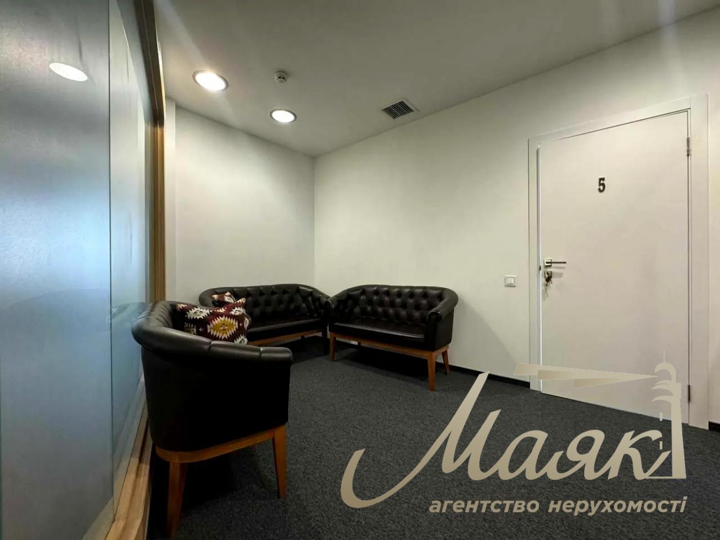 Аренда офиса 240м2 на пр.Берестейский 31, КПИ