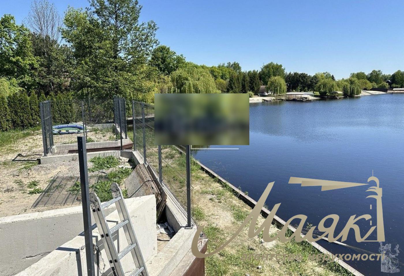 Plot for sale with access to the Dnieper, First gateway, Osokorki