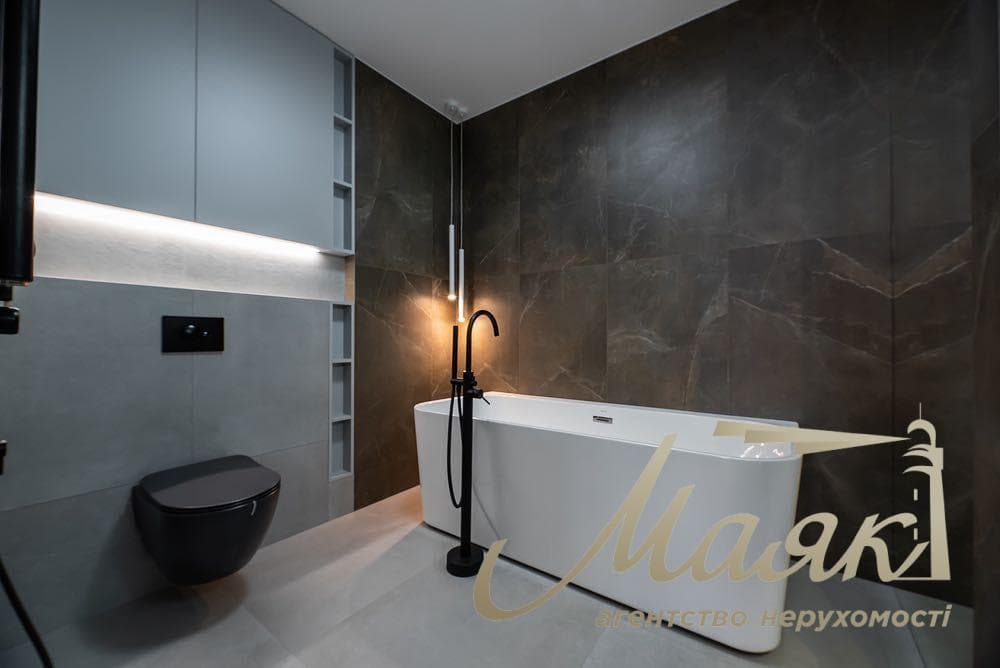 Продаж 3-кімнатної квартири в ЖК Central Park. Печерський район