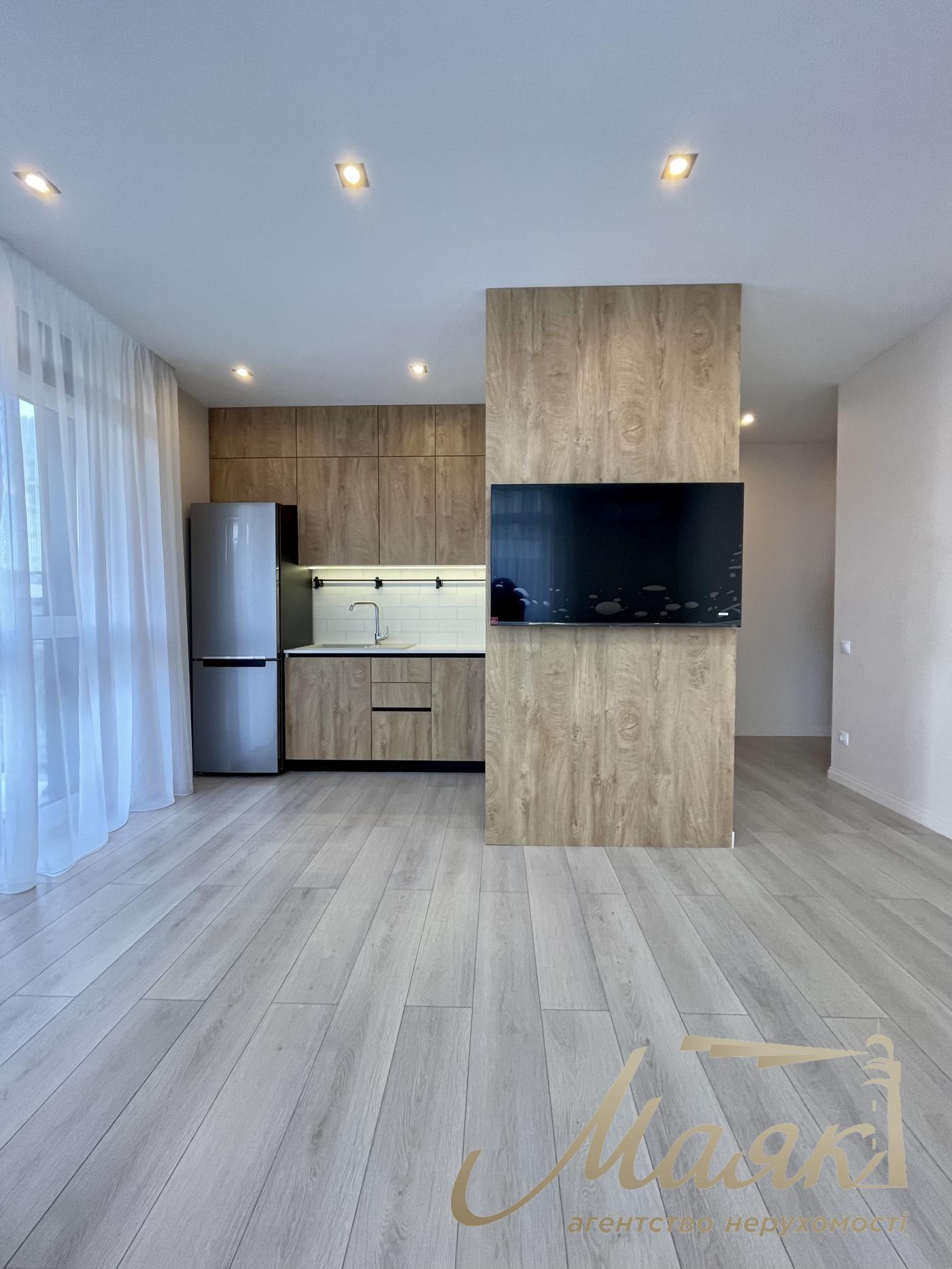 Аренда 3к. квартиры, ЖК "Французский квартал", ул. Предславинская