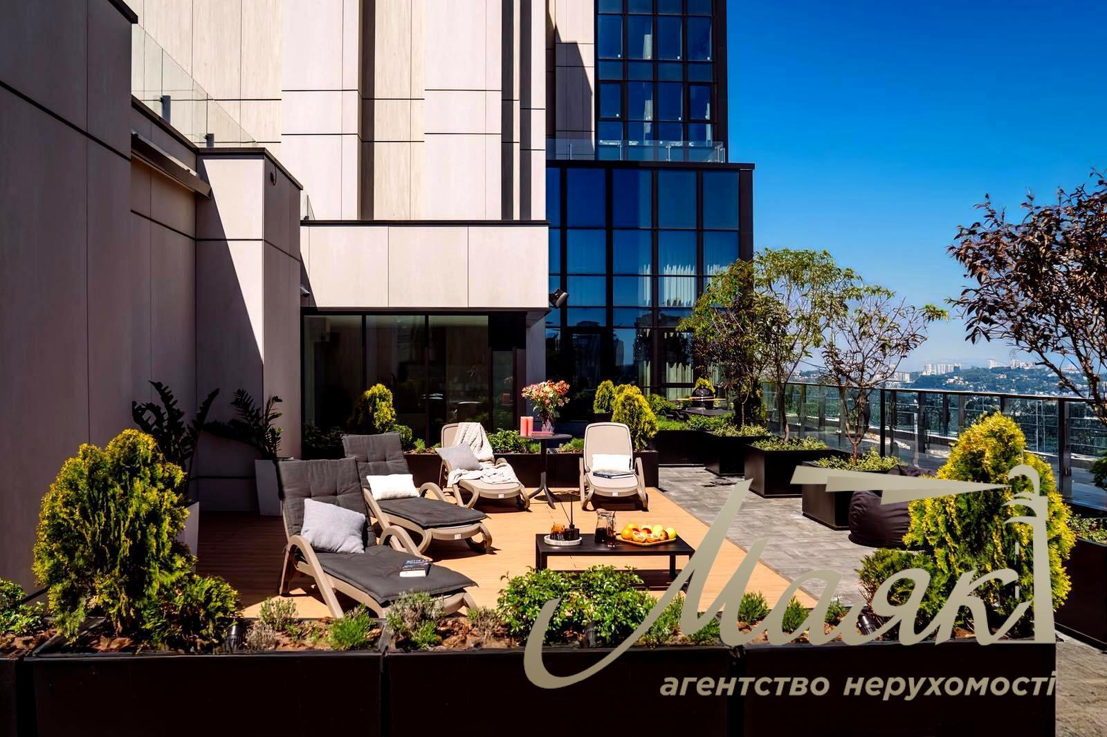 Продаж 3-х кімнатної квартири в ЖК Трініті 113 кв.м Василя Тютюнника вул. (Анрі Барбюса), 39/2