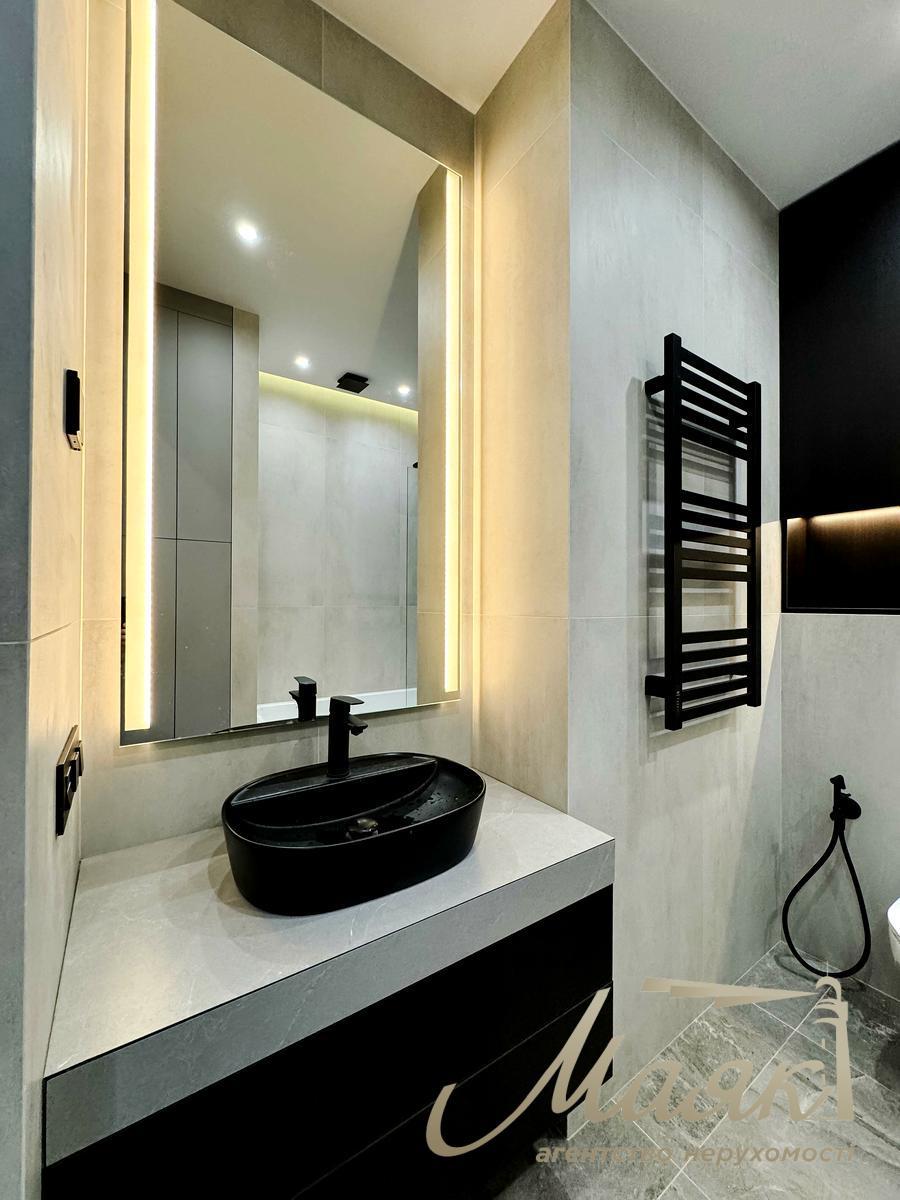 Оренда 1-кімнатної квартири 55м2 в ЖК "Новопечерські Липки", вул. Драгомирова, 15Б, Печерський район