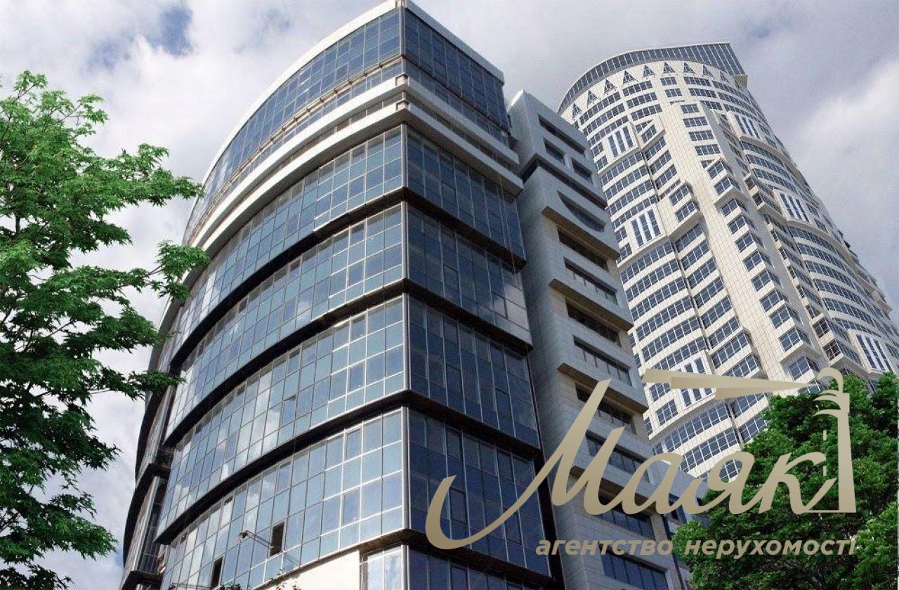 For sale office with view in BC Carnegie Tower Pechersk 160 m2