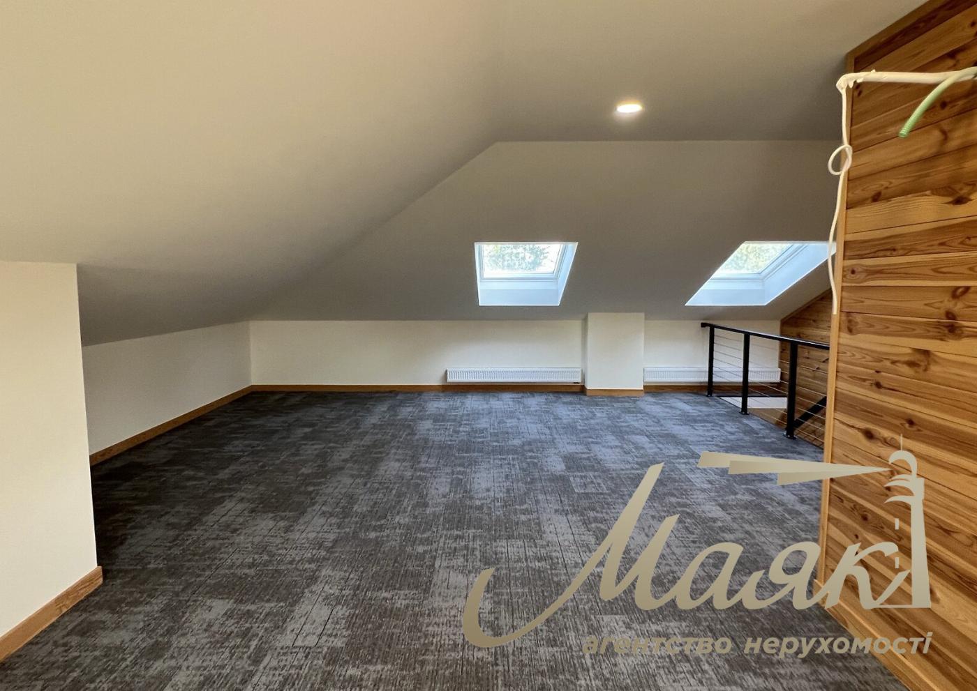 Продаж 1 поверхового будинку 400м2, Козин