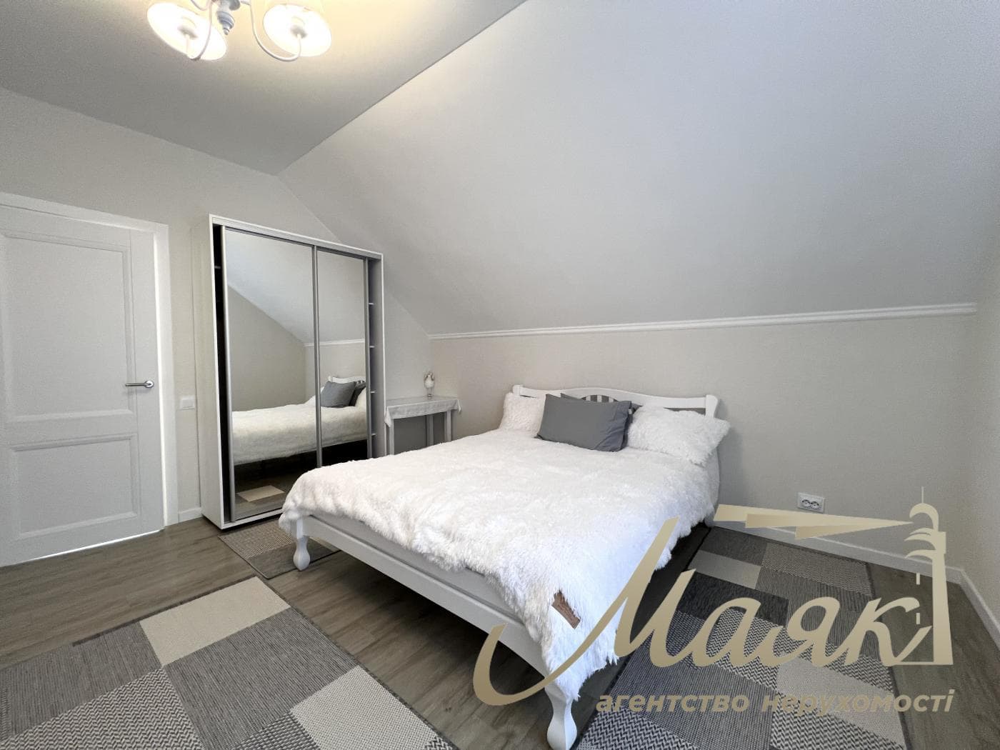 Rent 3-storey house 177m2, s.Skibin, Brovarsky district