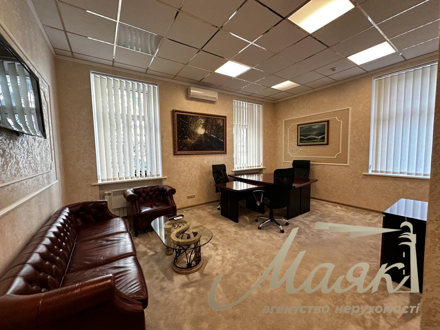 Sale of office space 135m2, Panasa Mirnogo st., Pechersk