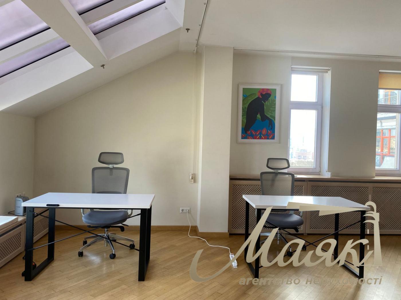 Оренда офісу 216 м2 на бульвар Тараса Шевченка, Центр