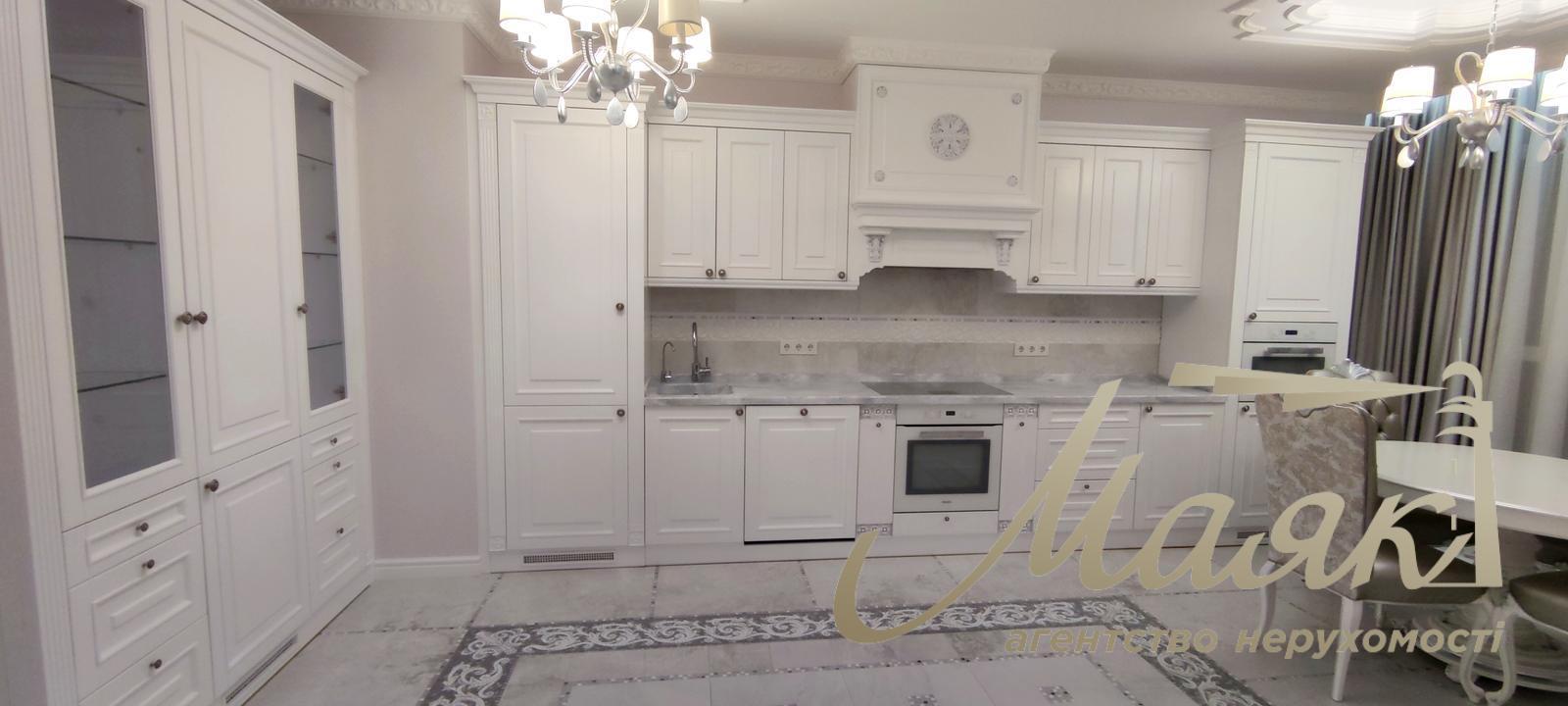 Продаж 5-кімнатної квартири 210 м² у ЖК "Новопечерські Липки" (вул. Верхогляда, колиш. Драгомирова, 11) Печерський район, Київ.