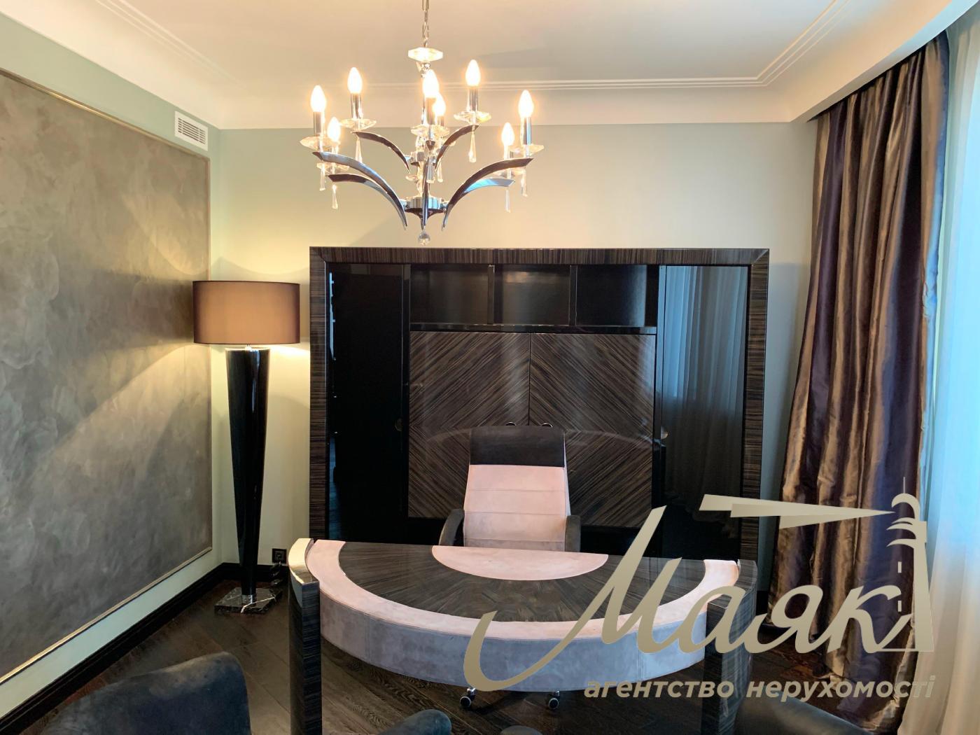 Продаж пентхауса 355м2, вул. Срібнокільська, 12, Позняки