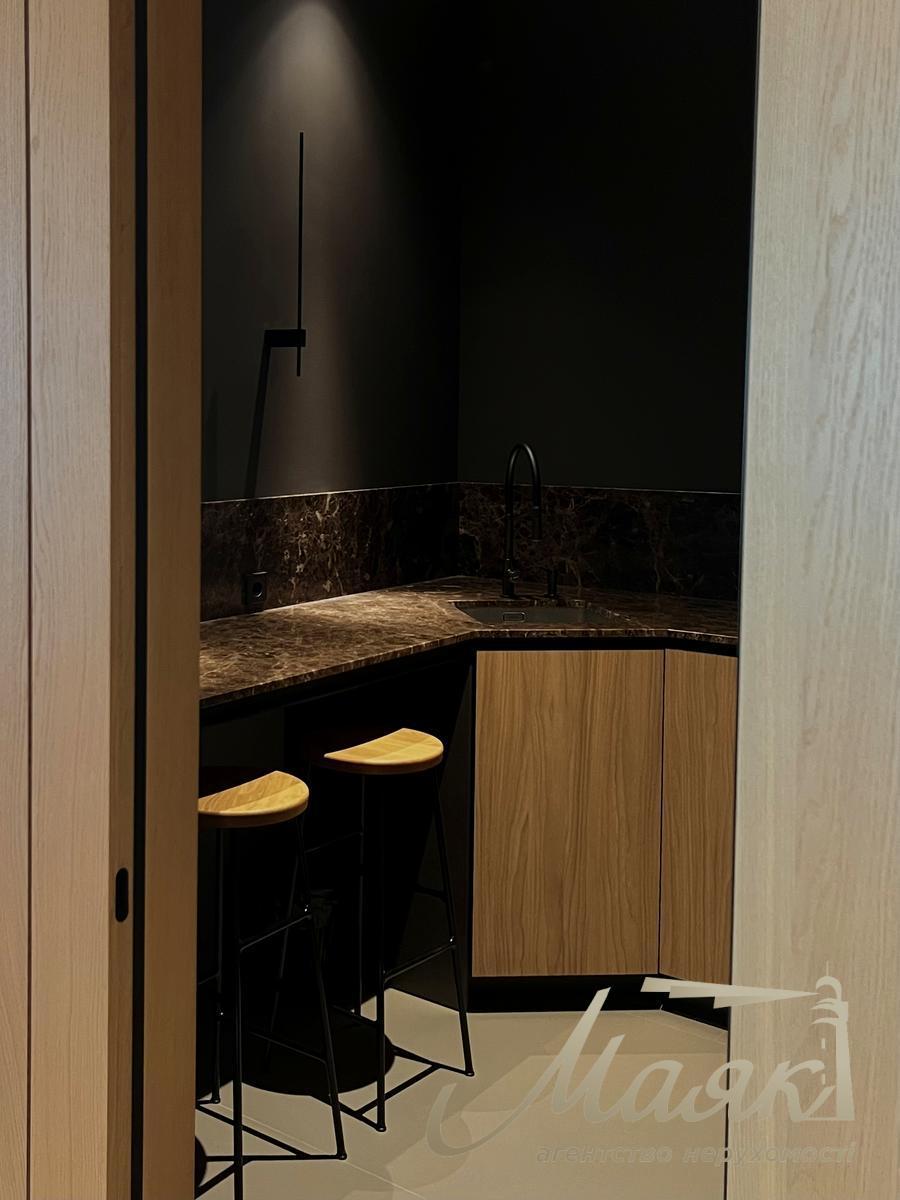 Продаж офісу преміум-класу 162 м² у БЦ Carnegie Tower, Київ