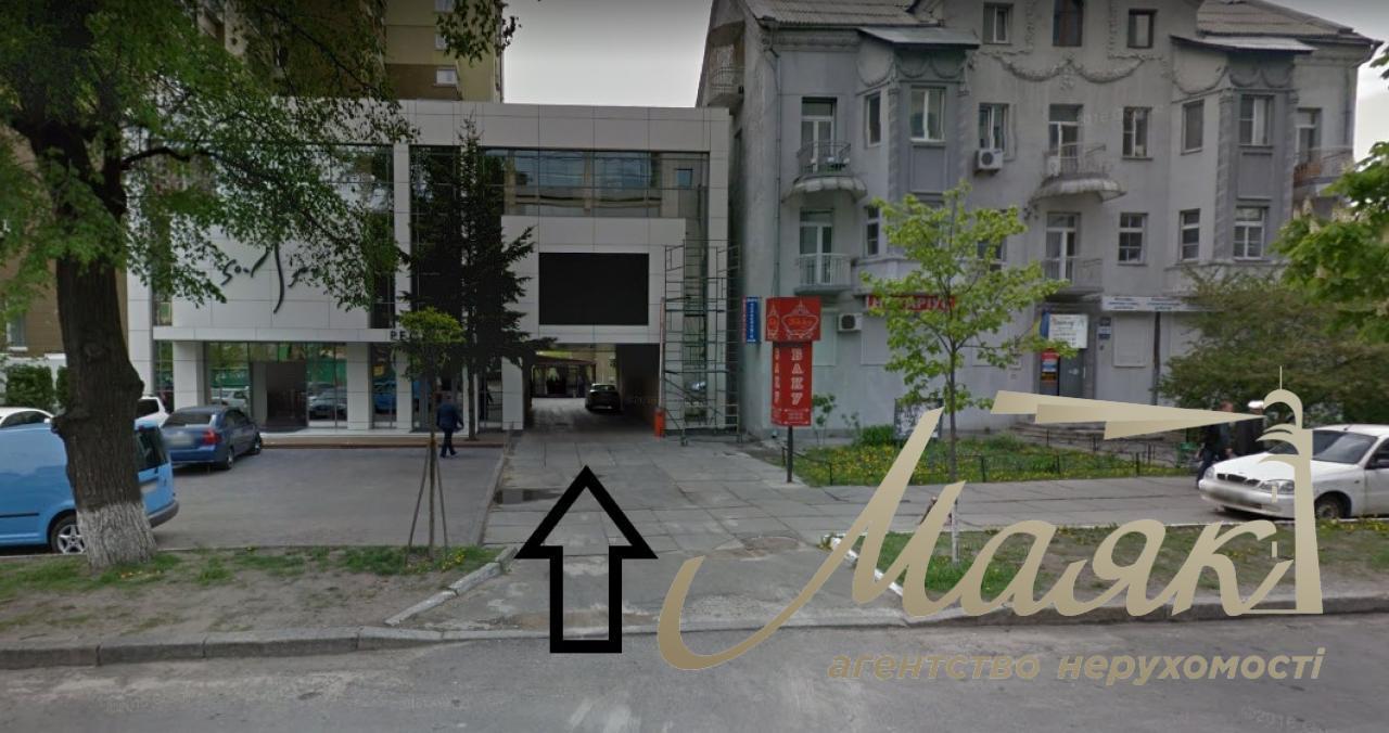 Аренда ресторана в центре с хорошим трафиком