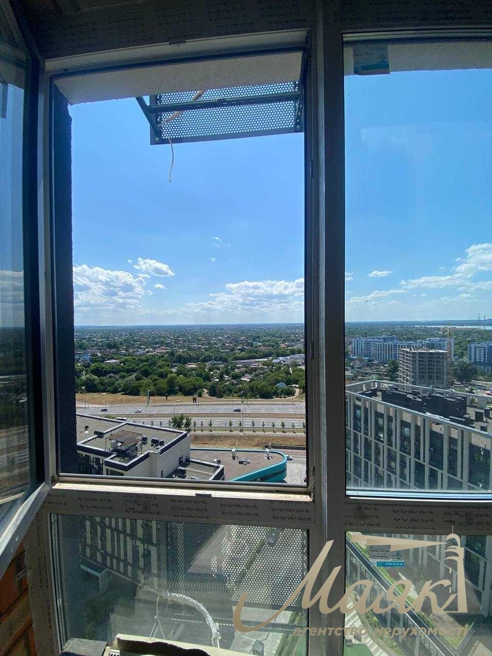 For sale 2k apartment 70m2 in LCD Slavutich 2.0