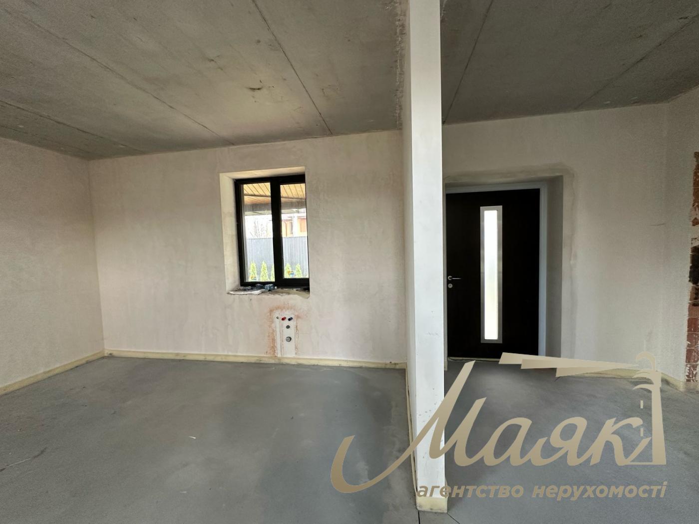 Продаж будинку в Ірпені, в закритому котеджному містечку Стоянка-2, з охороною і відеоспостереженням.