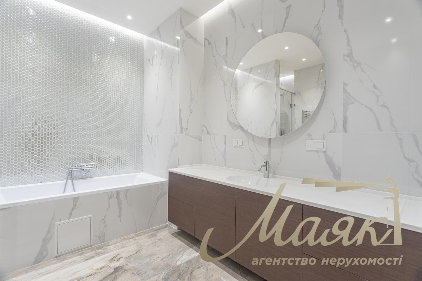 Продаж 4-кімнатної квартири 180 м² в ЖК "Новопечерські Липки", Драгомирова 15Б, Печерський район, Київ.