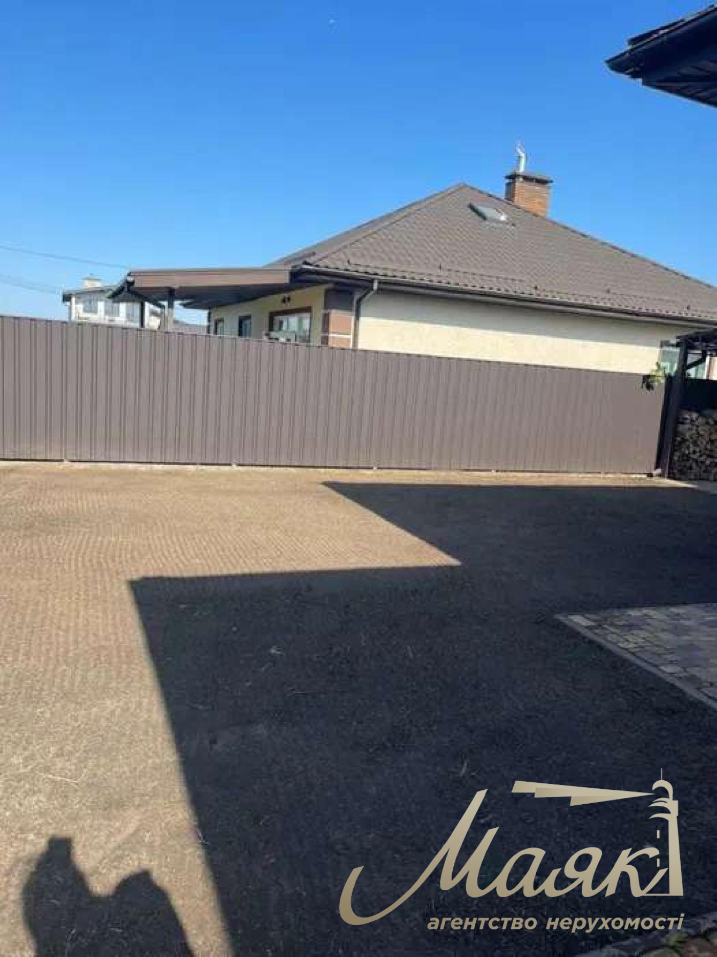 For sale modern house located in KG Mezhrechye,