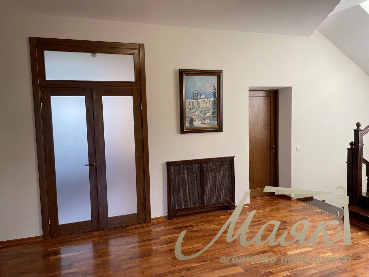 Продаж 2-х поверхового будинку 384.2м2, Лісники