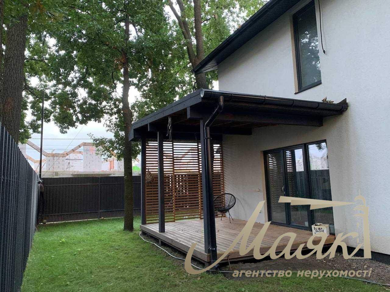 Rent a modern house-duplex 120m2 in Krukivshchyna 15 minutes to the subway