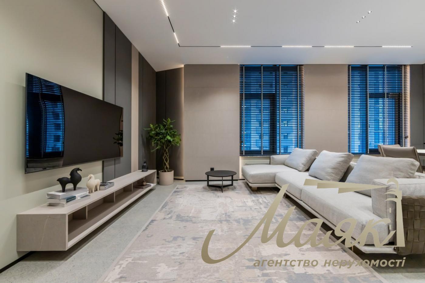 Продаж 3-кімнатної квартири 103м2 у ЖК "Новопечерські Липки", Драгомирова/Верхогляда 17Б, Печерськ, дизайнерський ремонт