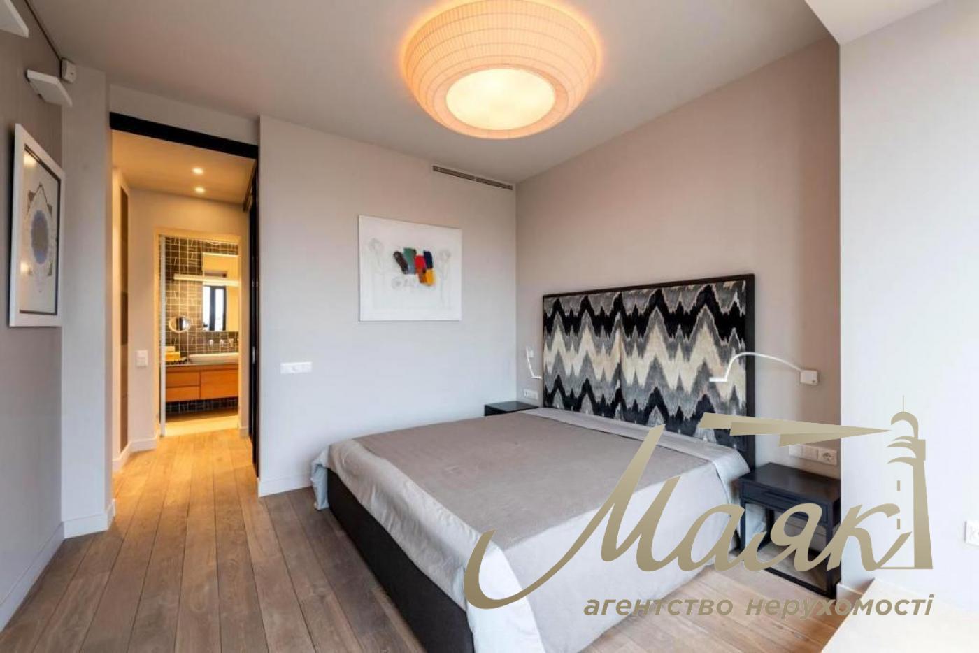 Аренда 3-комнатной квартиры в центре, пер. Виноградный