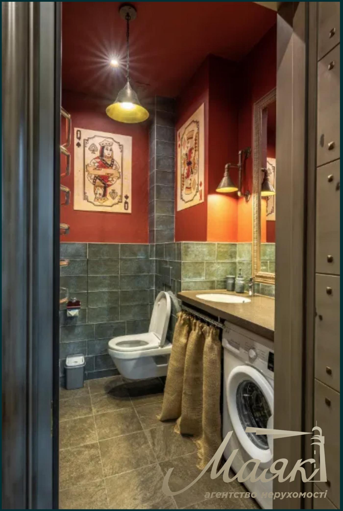 Rent 1 room apartment, residential complex French Quarter