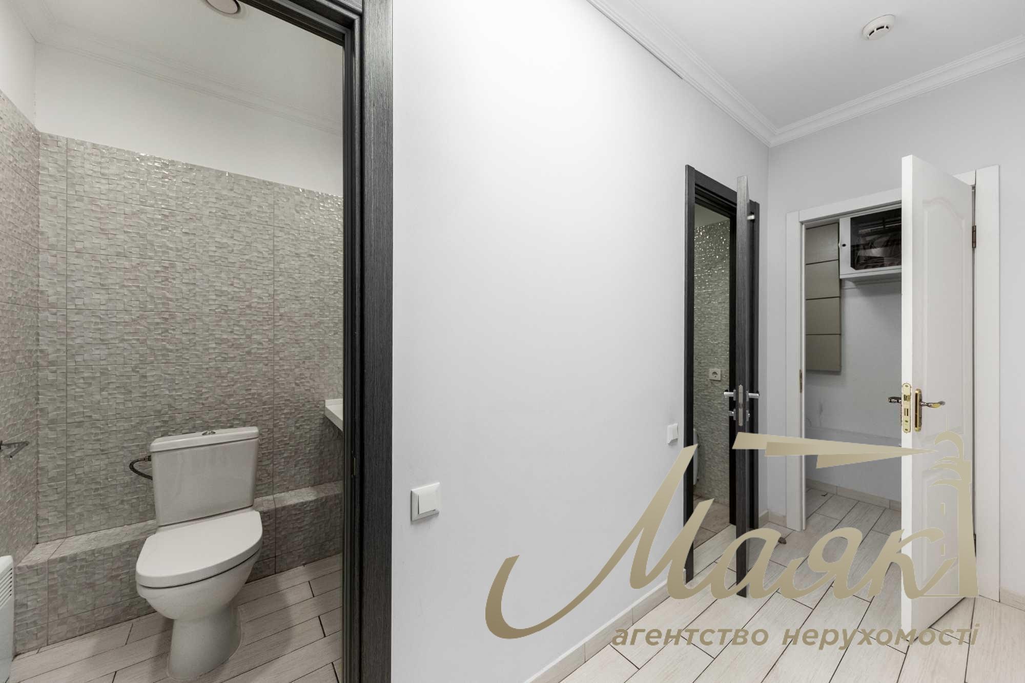 Оренда офісу в центрі (Софіївська площа), вул. Володимирська