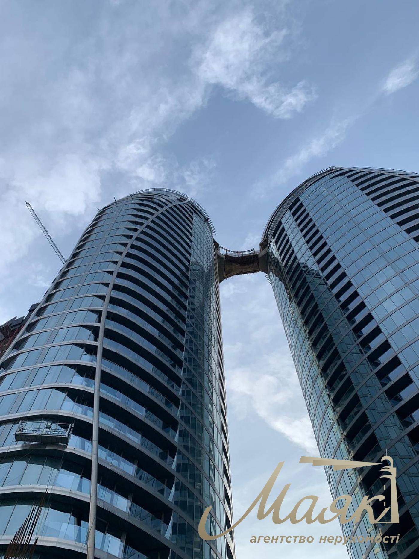 Продаж 2к 114.3 м2 квартири ЖК Таріан Таверс, вул. Патріса Лумумби