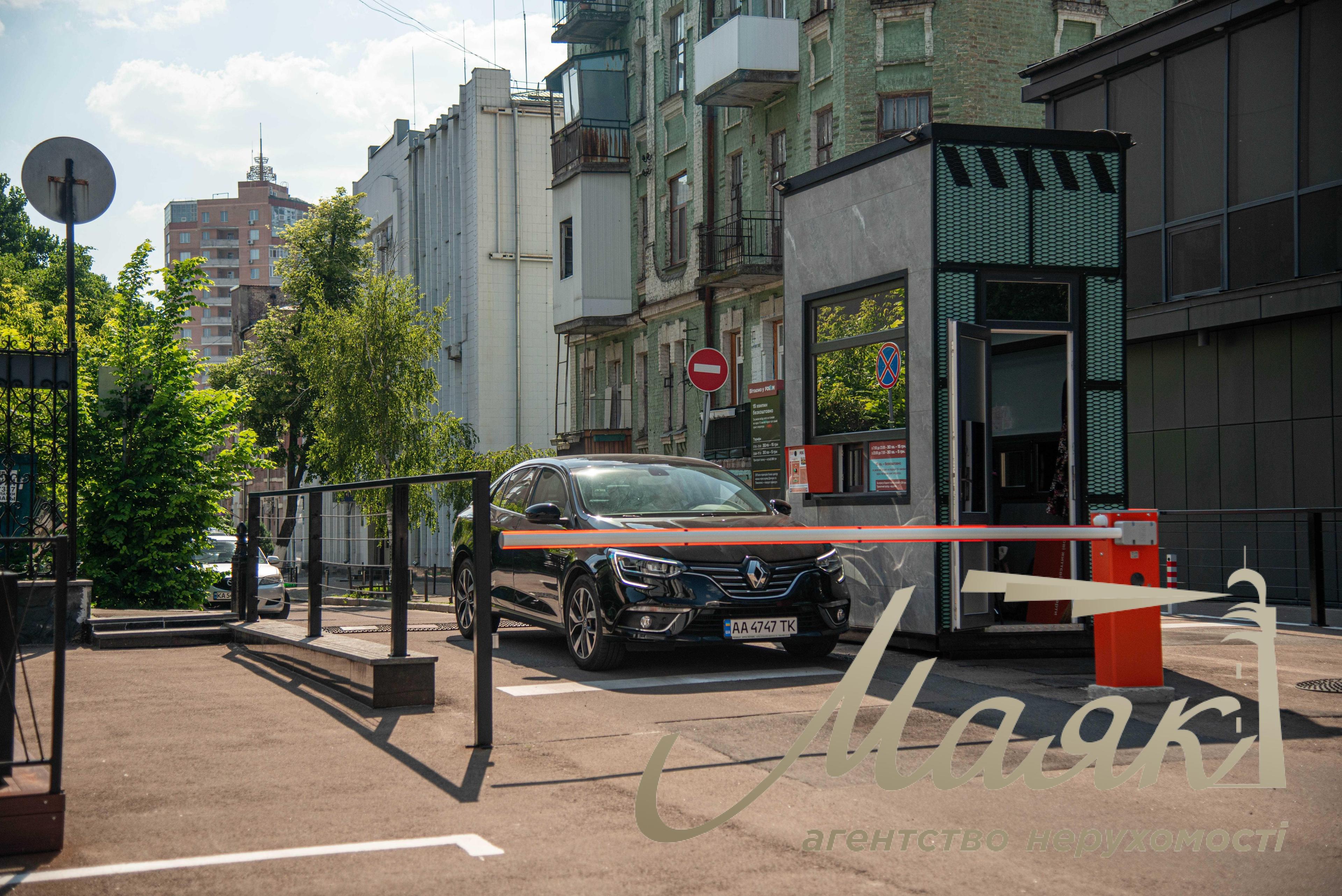 Office for rent 377 m2 in BC Business City Sechevyi Streltsov / Glybochitskaya