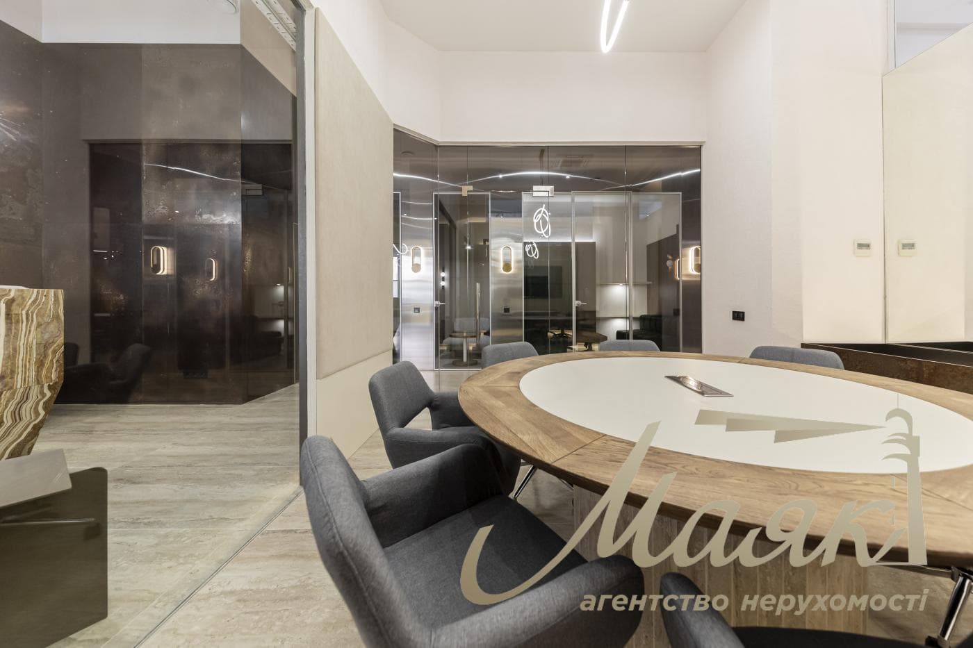 Оренда офісу площею 500 м² у ЖК «Дипломат Холл», вул. Жилянська, 59