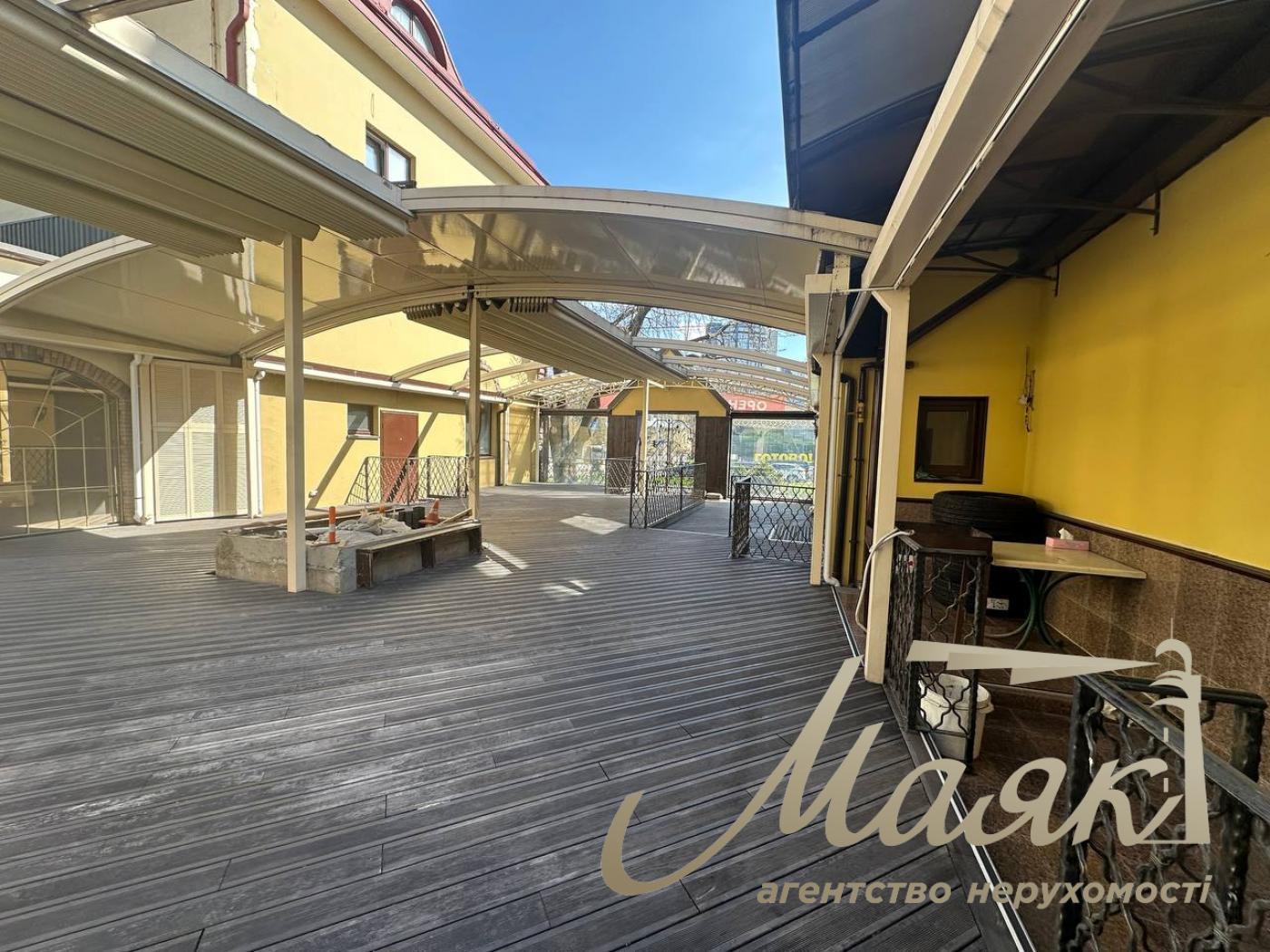 Rent of premises for a restaurant on Almazova St. 12, Pechersk