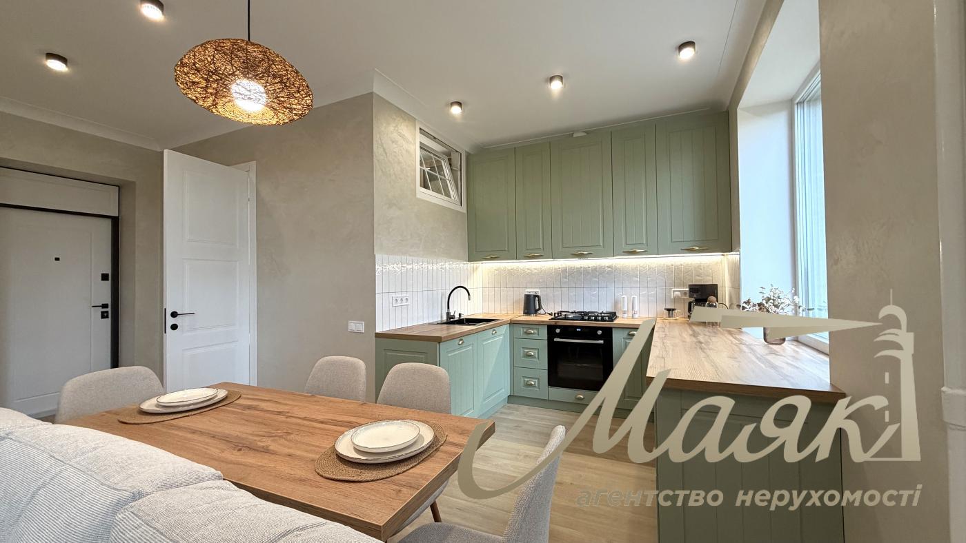 Оренда 1-кімнатної квартири 55.64м2 Печерський узвіз 19, Печерськ, Київ