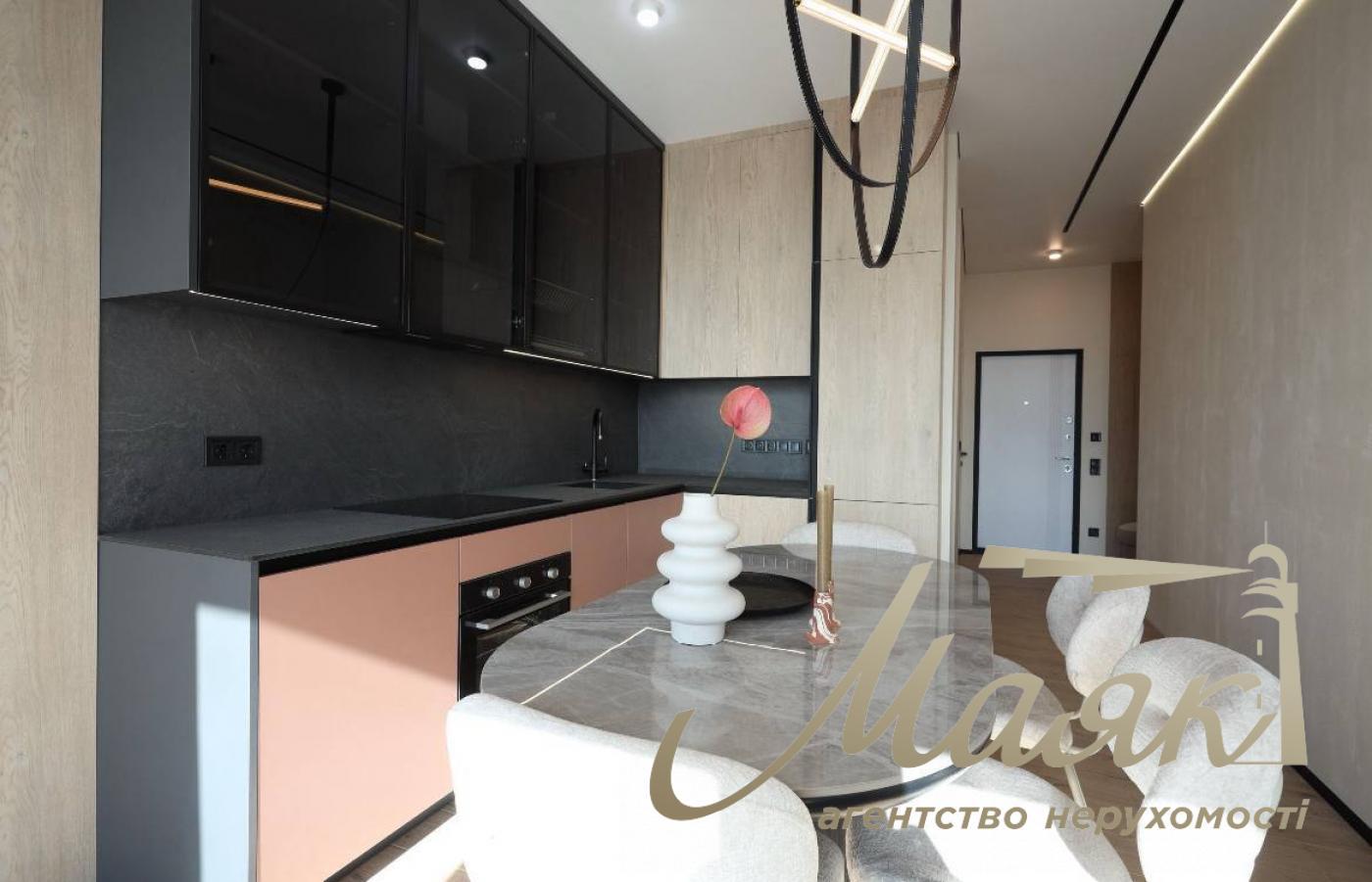 Продажа 1-комнатной квартиры 70м2 ЖК Delmar, ул. Верхогляда, Печерский