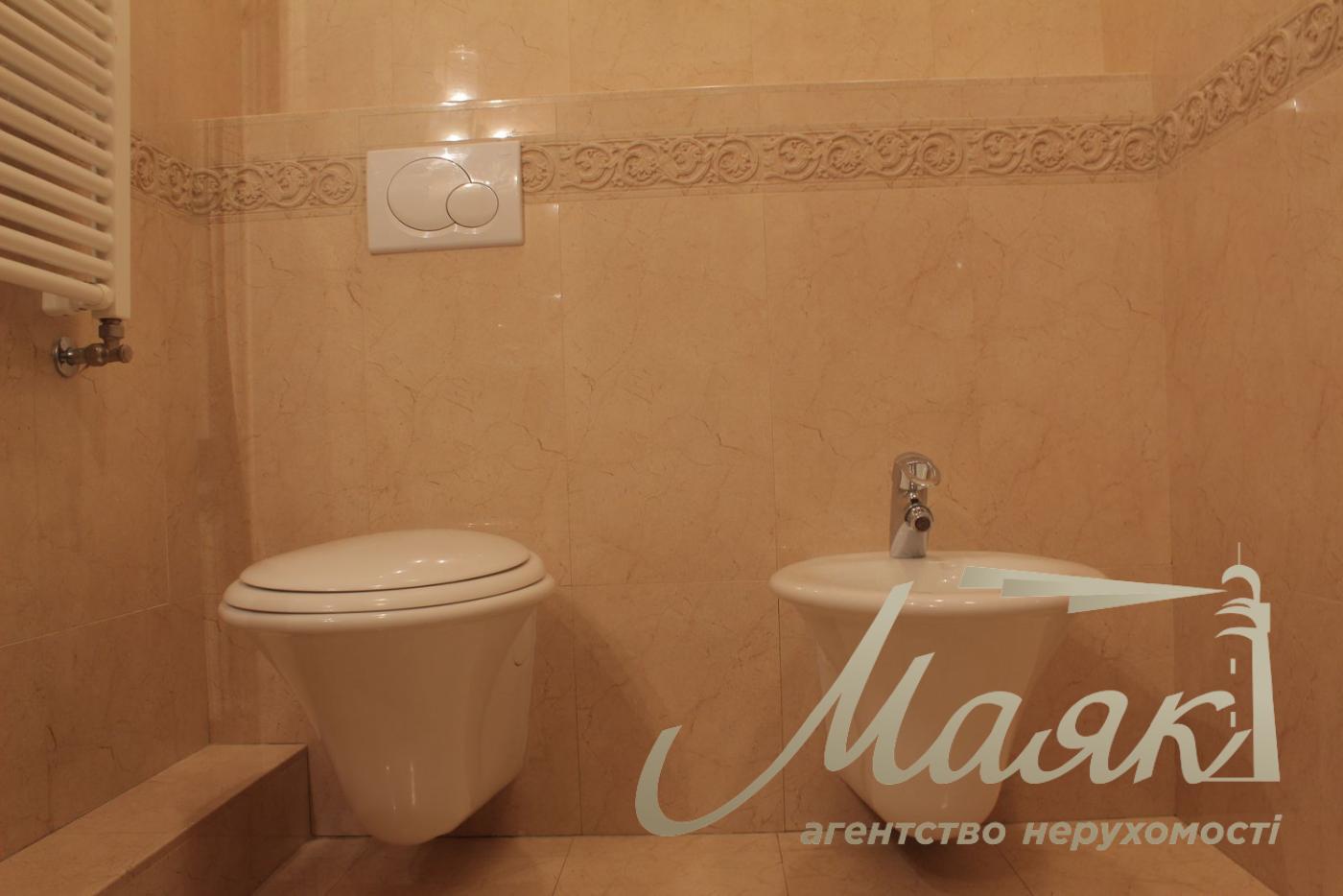 Продаж 4к квартири вул. Кловський Узвіз, Печерськ