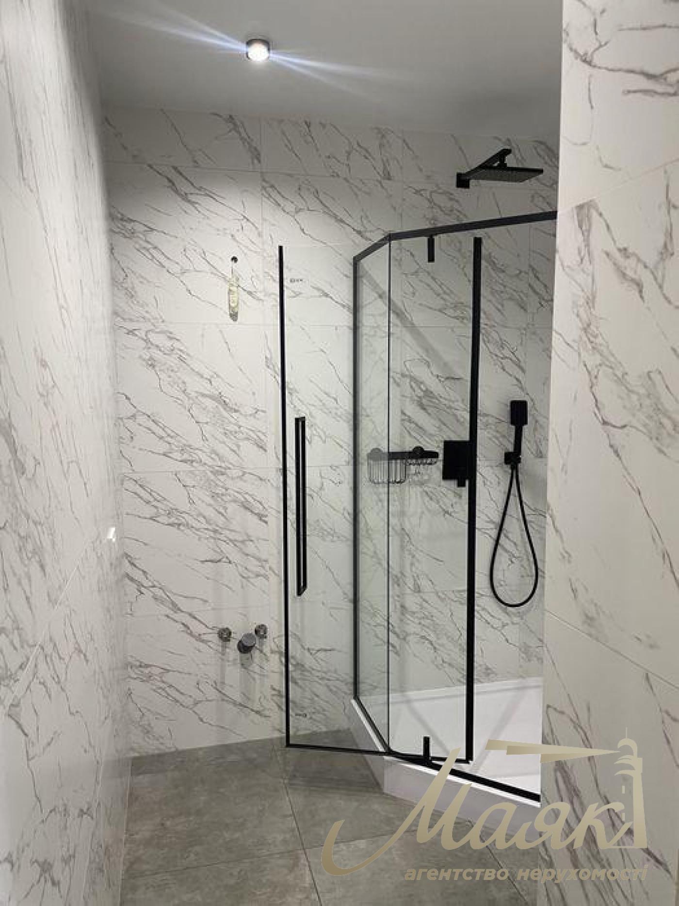 Sale of 1-room apartment st. Berezovaya, Goloseevsky district, Kyiv