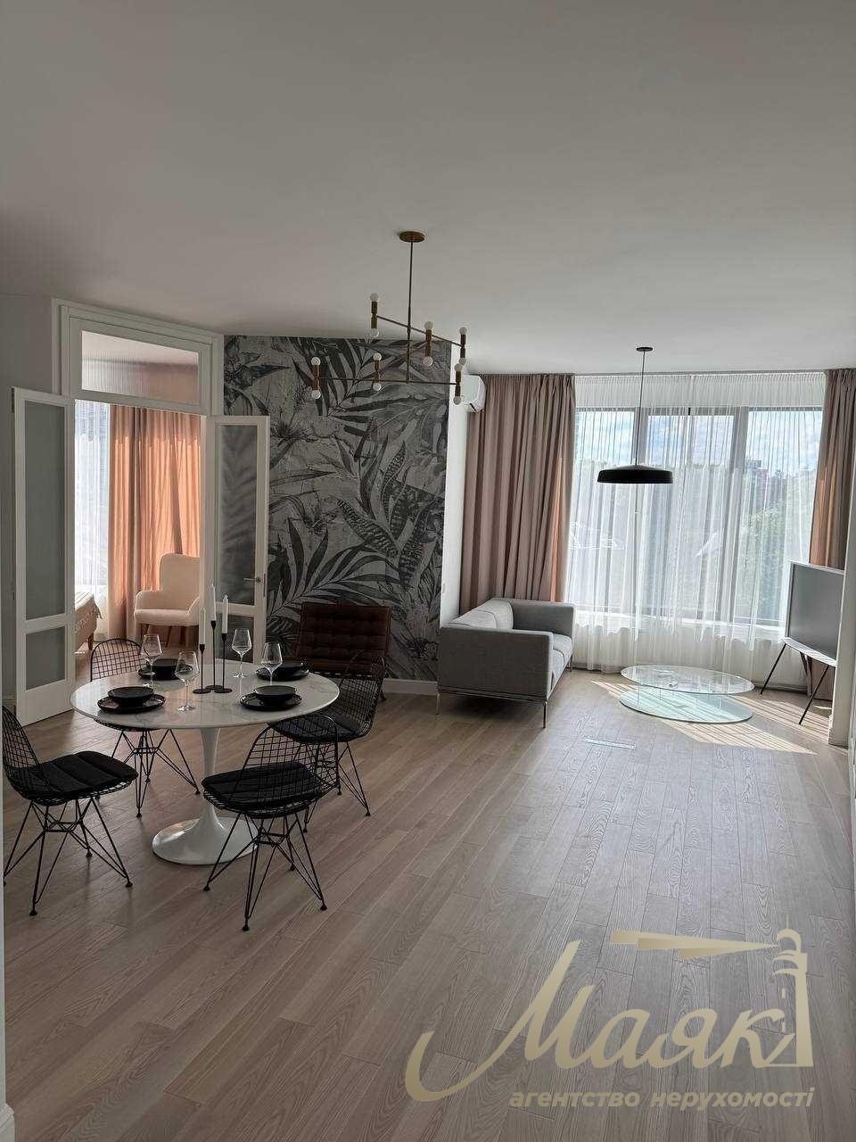 Оренда 2к квартири, в ЖК Skyline Residense, вул. Євгена Коновальця вул. (Щорса), 26-А