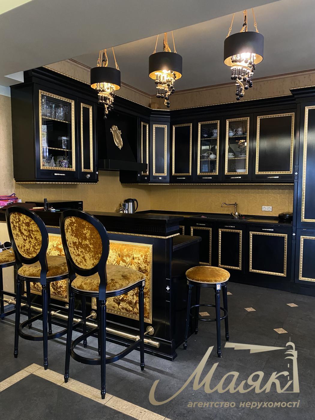 Rent of 2-storey house 781m2, KG Dneprovskaya Volna, Kozin