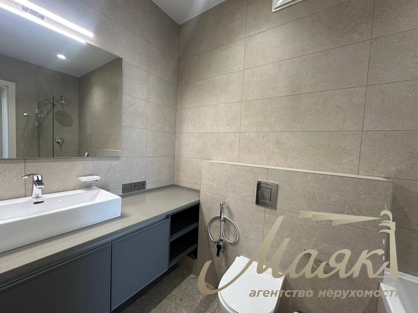 Оренда 4-кімнатної квартири у ЖК Atlantic Residences, вул. Антоновича, 118, Центр.