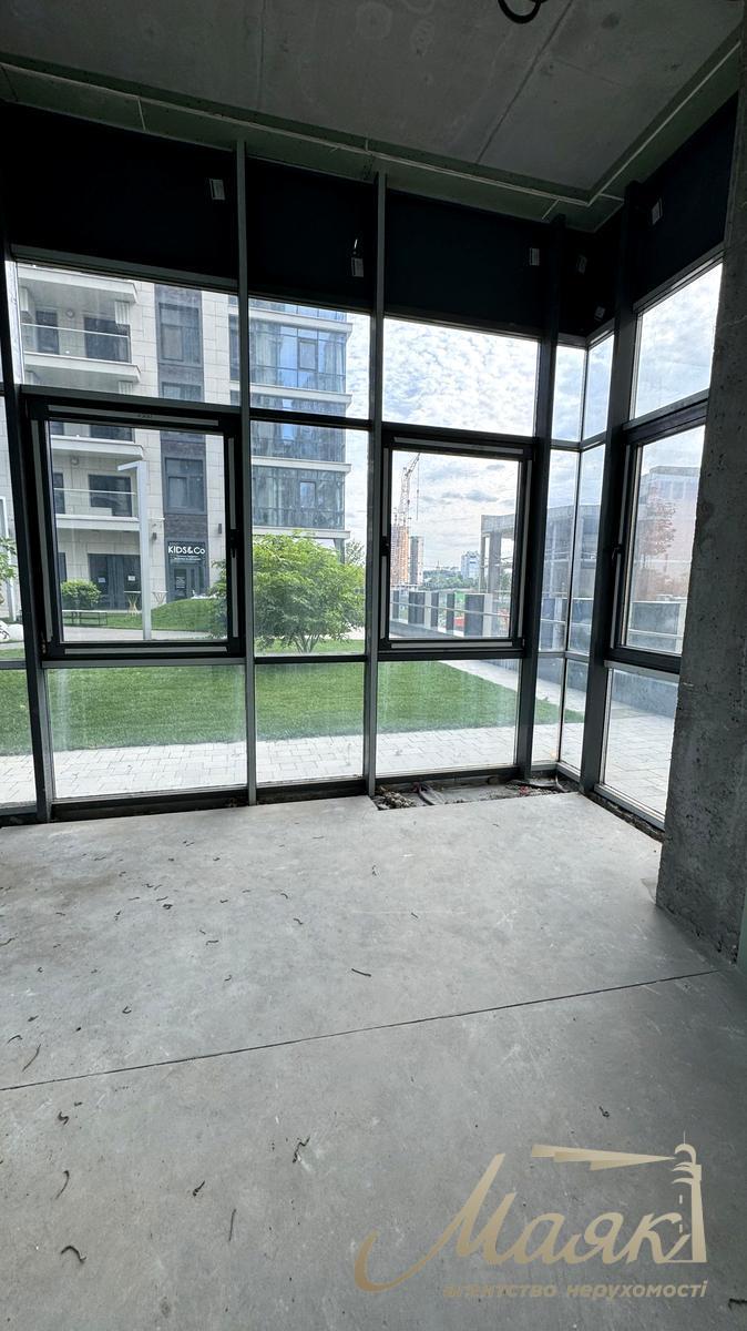 Оренда фасадного комерційного приміщення 113м2 ЖК "Новопечерські Липки" вул.Андрія Верхогляда 19-А, Київ