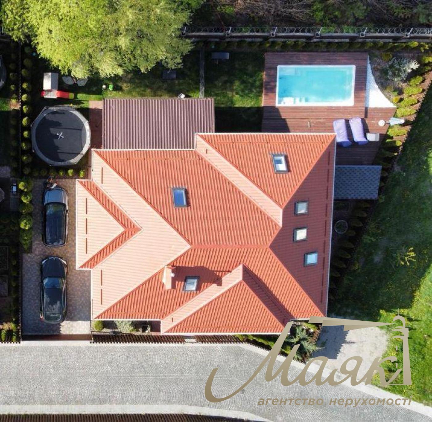 Продаж 2-поверхового будинку 210м2 с.Підгірці, Романків