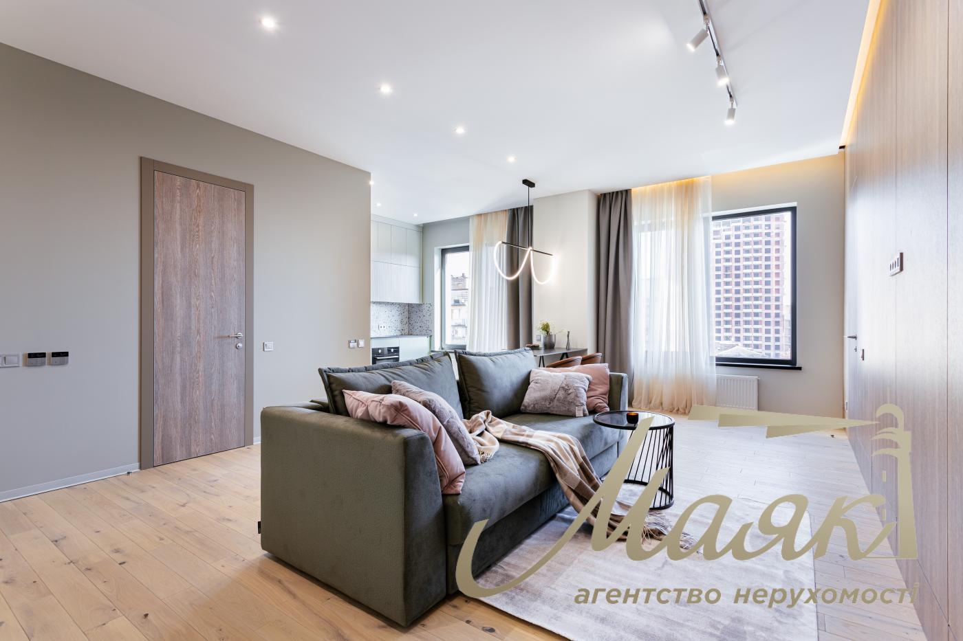 Продаж 3х-кімнатної квартири 86 м2 в ЖК "ЖК RESIDENT Concept House" Володимирська 86а, Київ