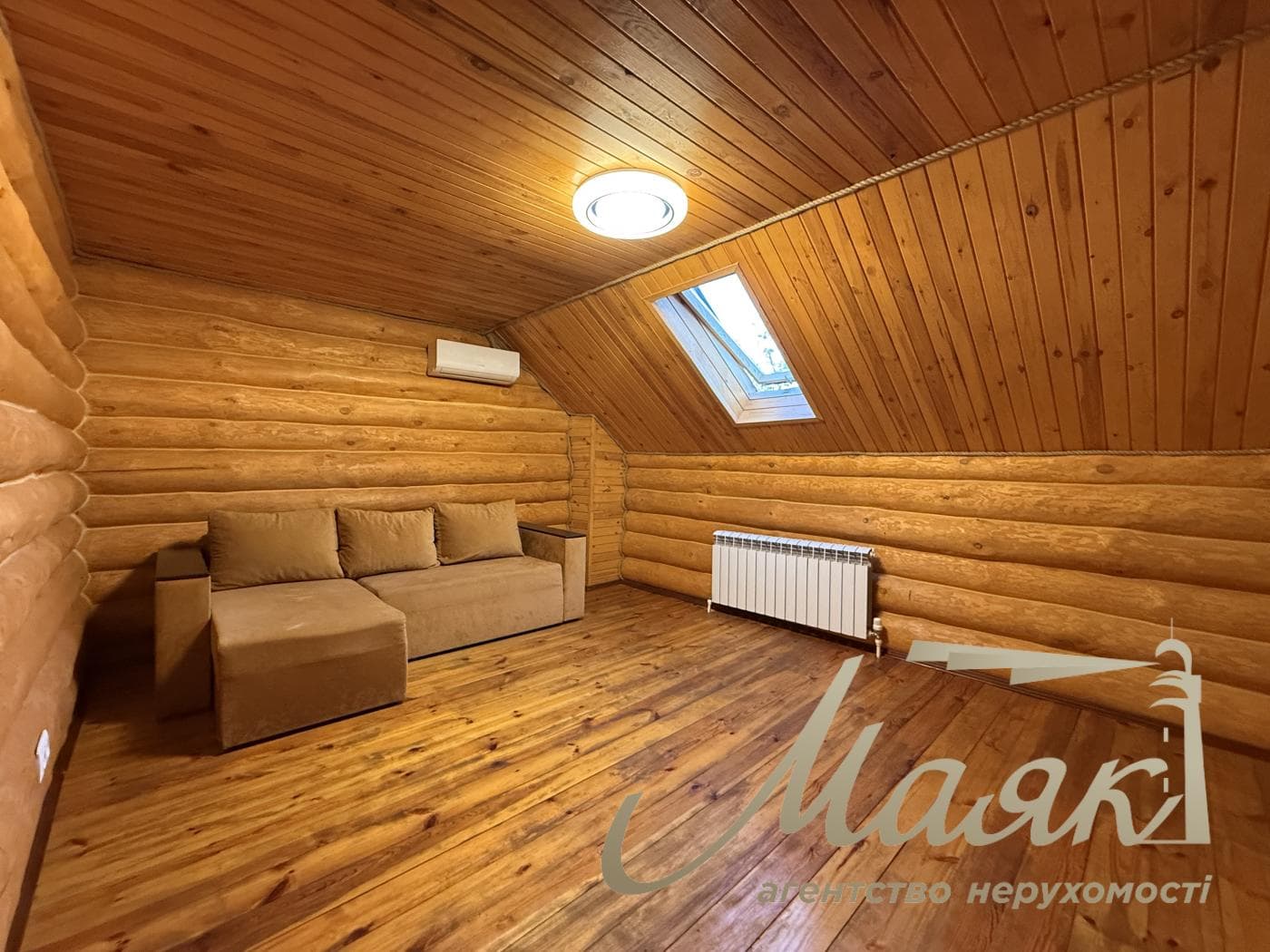 Оренда 3-поверхового будинку площею 280 м², Голосіївський район, Мишеловка