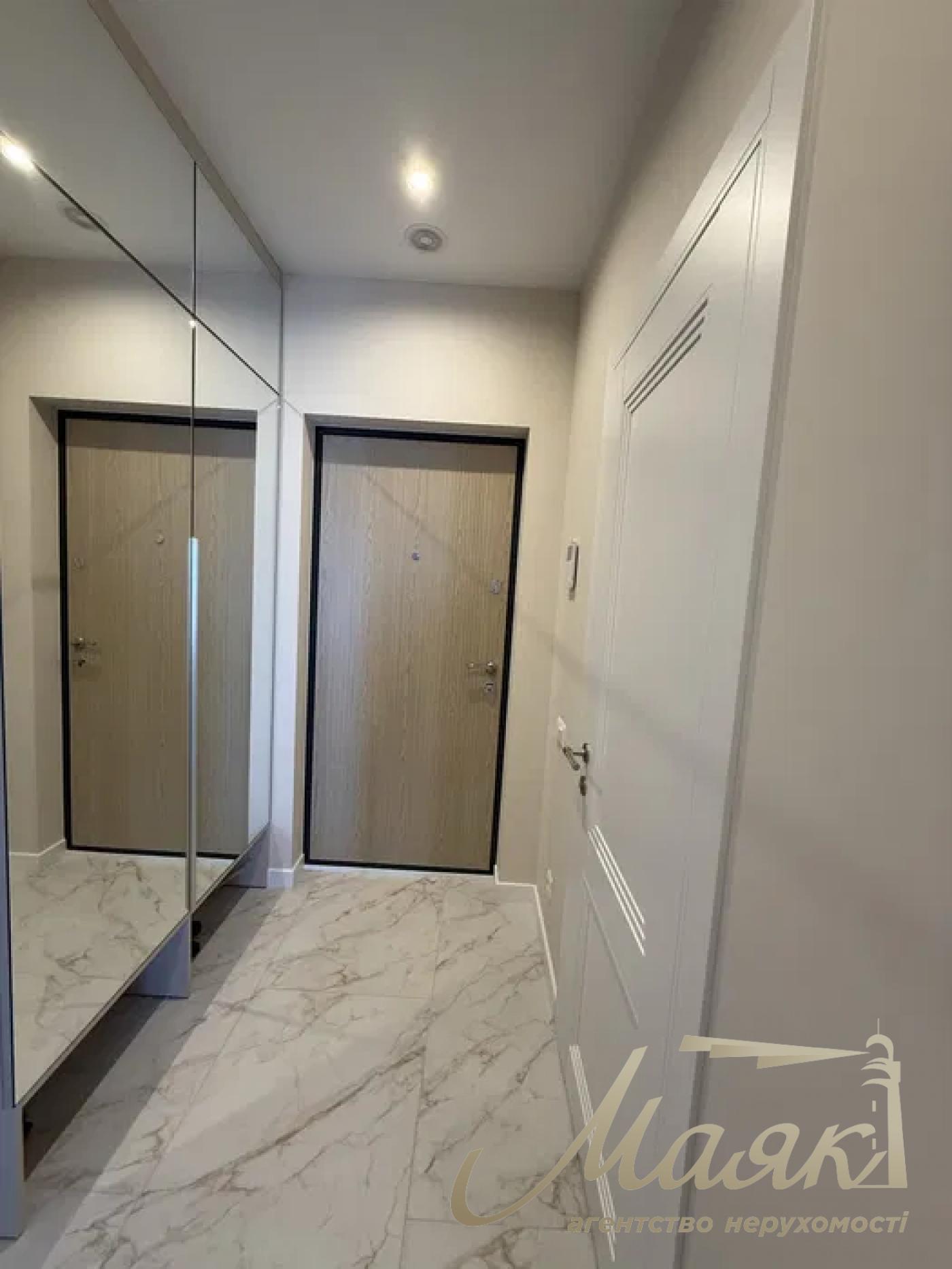 Продажа 2-комнатной квартиры ЖК Новая Англия, ул. Максимовича