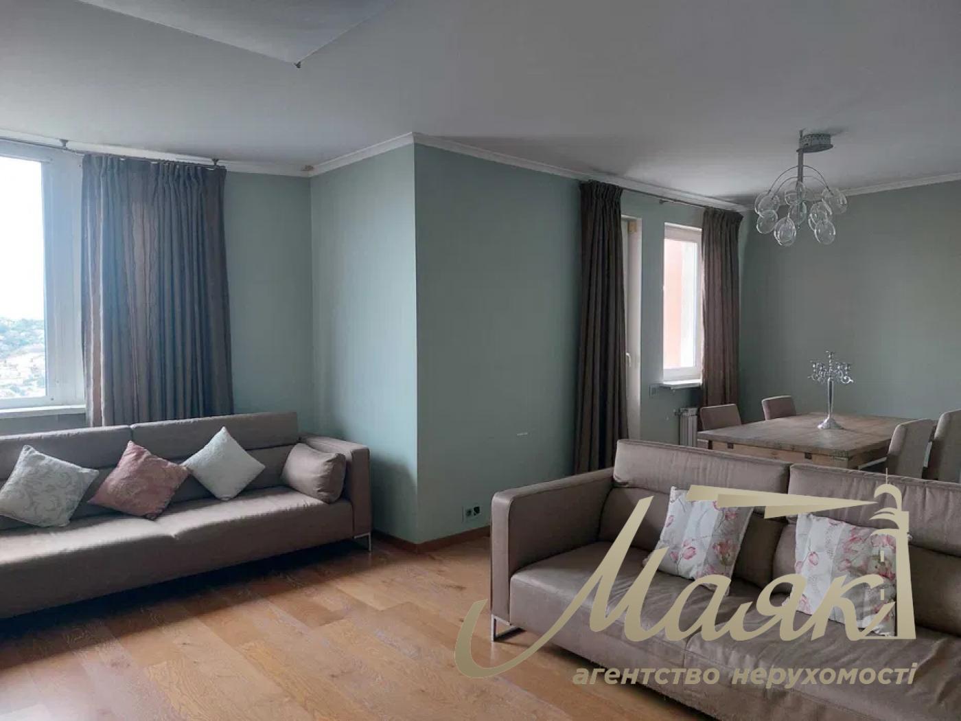 Продаж 4-к 2-х рівневої квартири, 158 м2, вул. Лобановського, Святошинський р-н